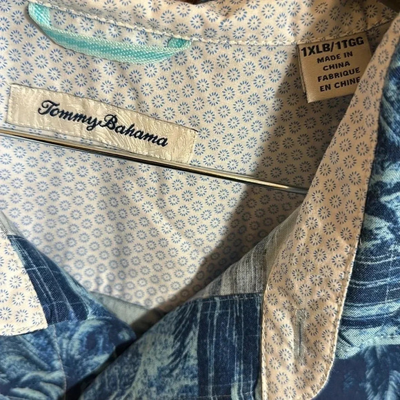 Tommy Bahama Blue Hawaiian Print Short Sleeve Button Down Shirt Size 1XLB - Picture 8 of 8